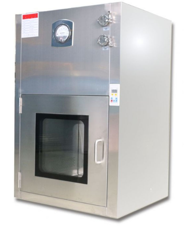 傳遞窗是設(shè)置在潔凈室出入口或不同潔凈度等級房間之間。